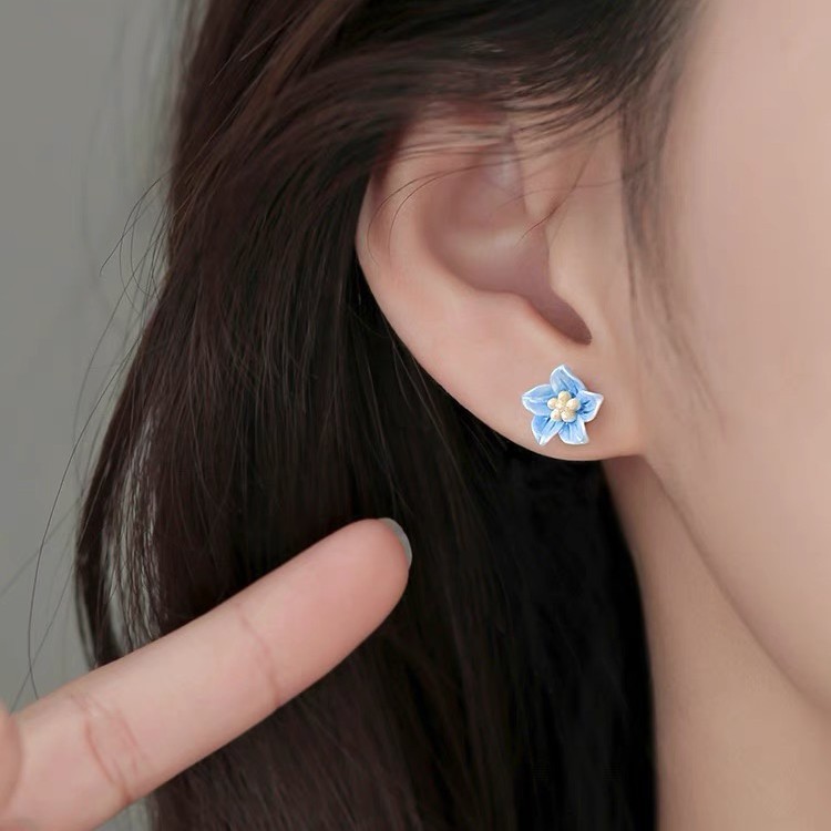 S925 Silver Flower Light Luxury Stud Earrings for Women main image 1