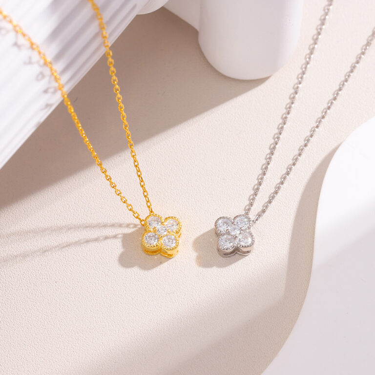 S925 Silver Four Leaf Clover CZ Light Luxury Collarbone Chain Necklace for Women main image 1