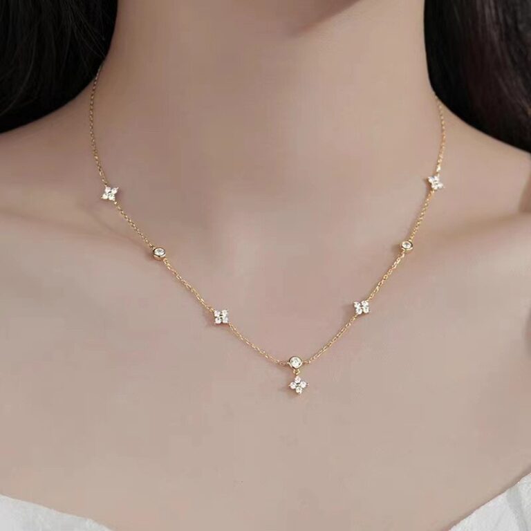 S925 Silver Four Leaf Clover CZ Minimalist Collarbone Chain Necklace for Women main image 1