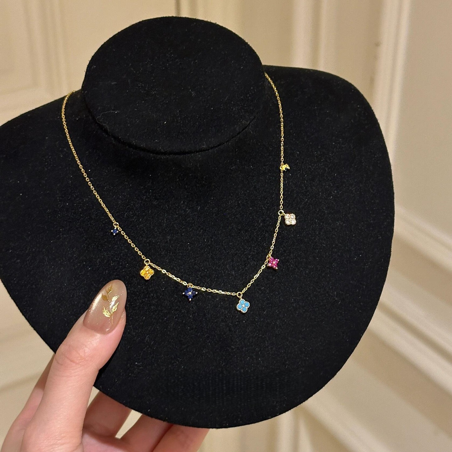 S925 Silver Four Leaf Clover French Vintage Collarbone Chain Necklace for Women main image 3