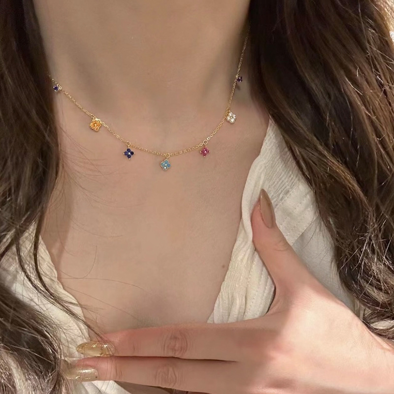 S925 Silver Four Leaf Clover French Vintage Collarbone Chain Necklace for Women main image 4