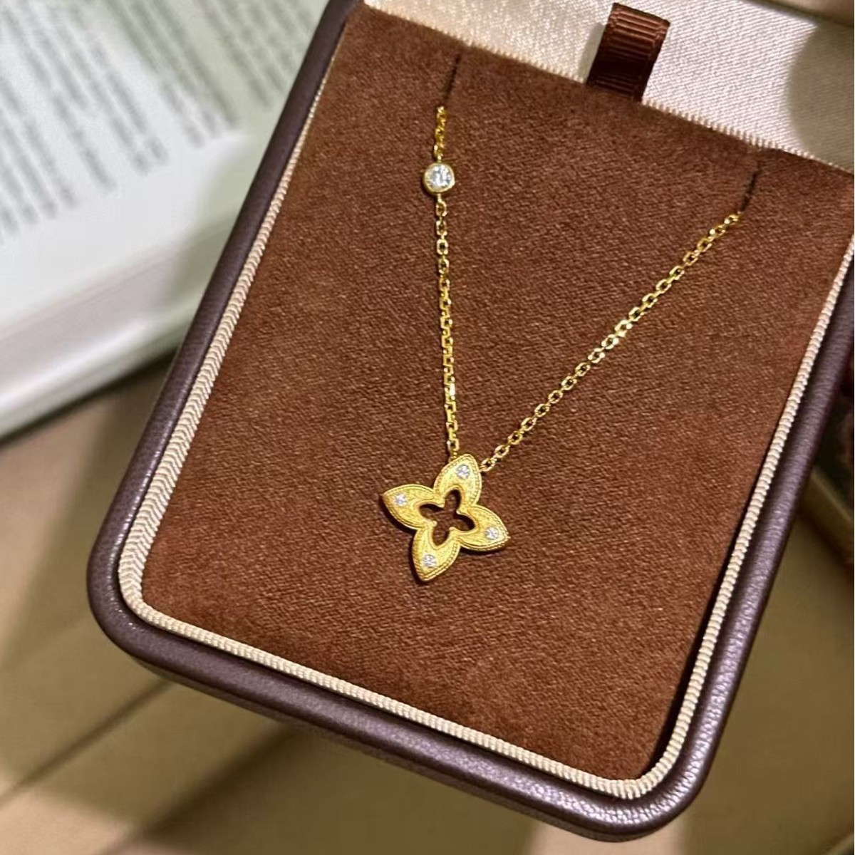 S925 Silver Four Leaf Clover Vintage Chinese Vintage Collarbone Chain Necklace for Women main image 1