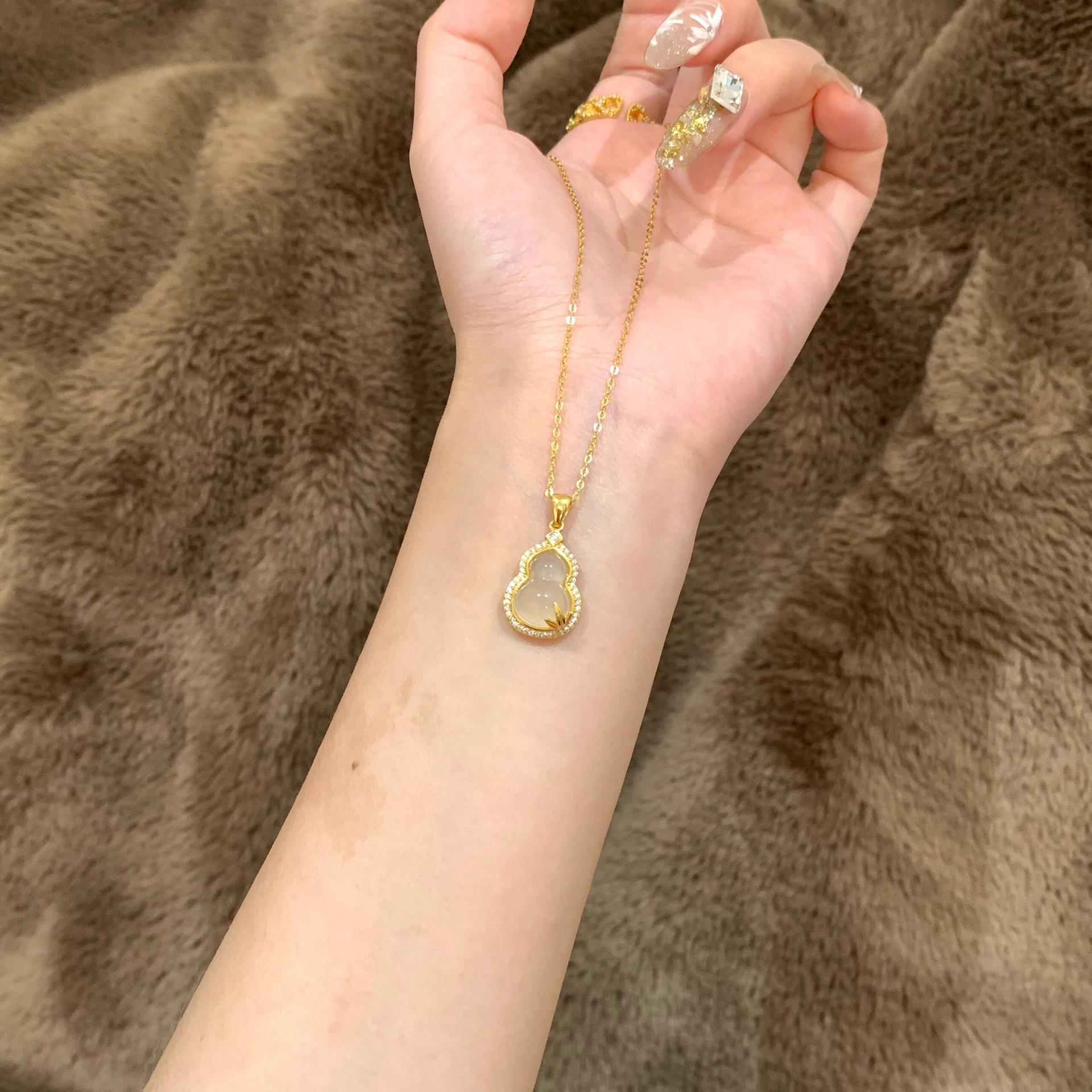 S925 Silver Gourd White Chalcedony Modern Chinese Necklace for Women main image 2