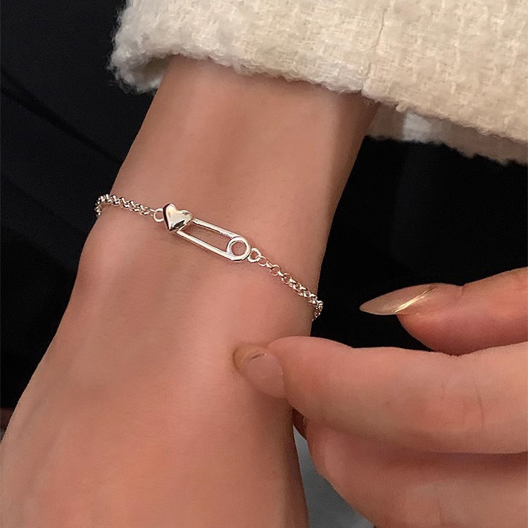 S925 Silver Heart Minimalist Bracelet for Women main image 1
