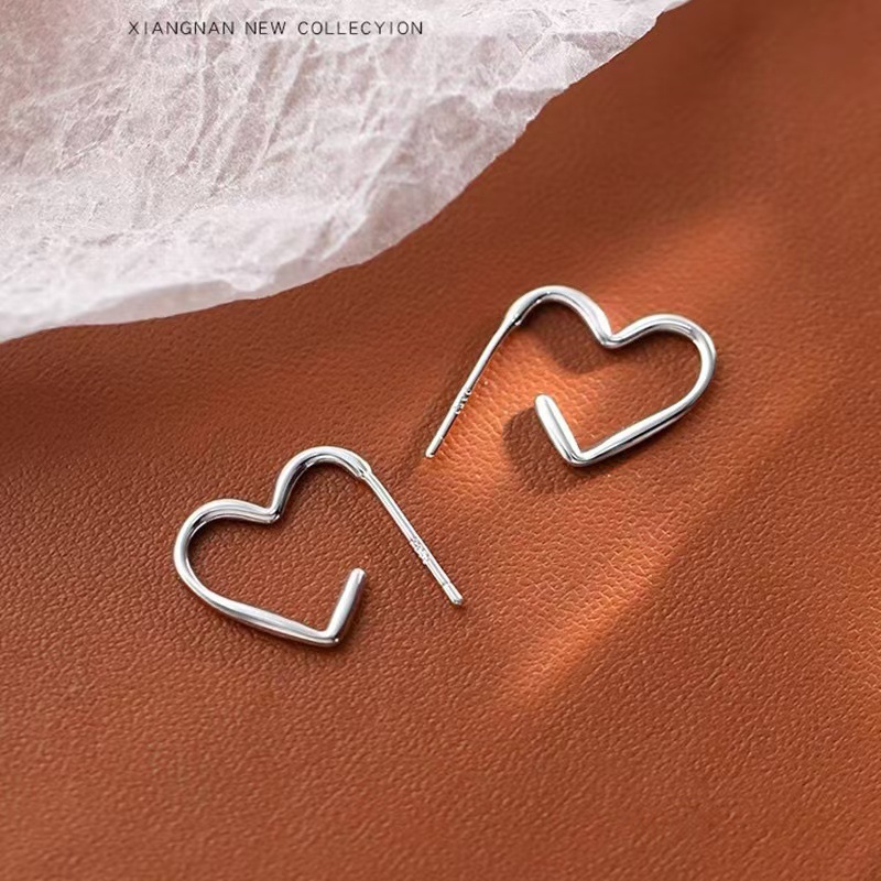 S925 Silver Heart Minimalist Stud Earrings for Women main image 4