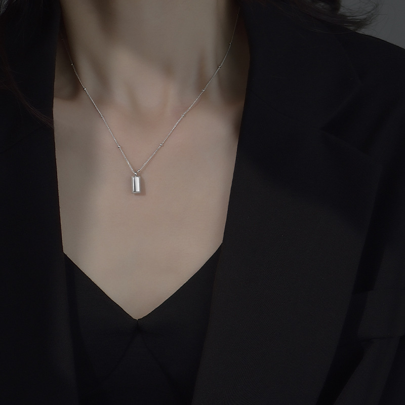 S925 Silver Light Luxury Collarbone Chain Minimalist Necklace for Women main image 3
