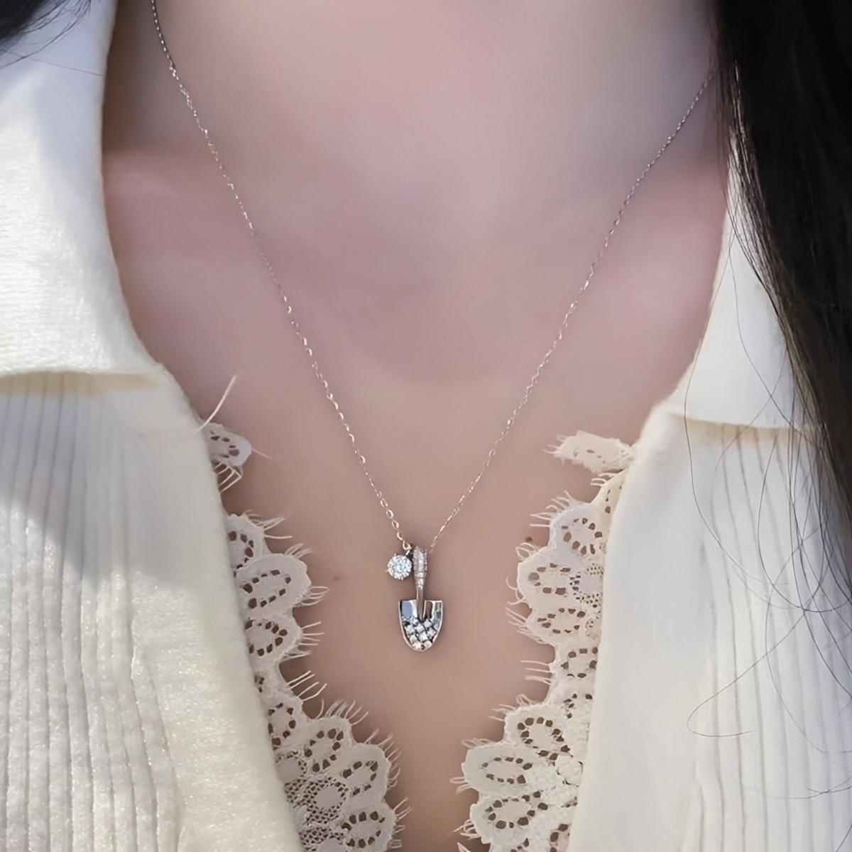 S925 Silver Light Luxury Collarbone Chain Minimalist Necklace for Women main image 3