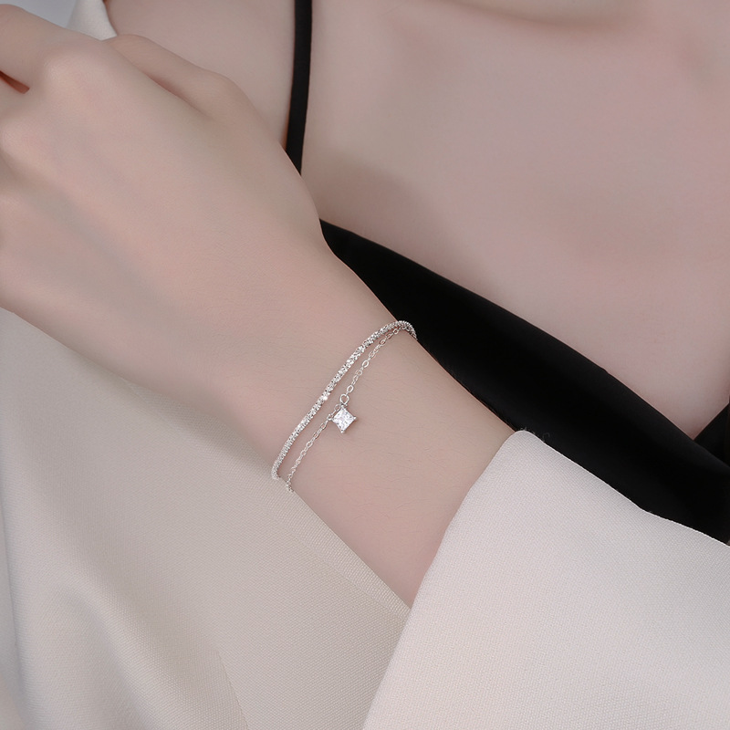 S925 Silver Minimalist Light Luxury Bracelet for Women product image 2