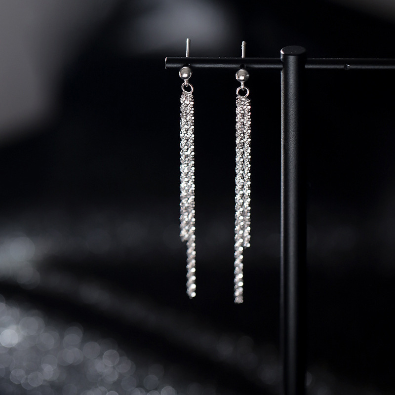 S925 Silver Light Luxury Minimalist Stud Earrings for Women main image 2