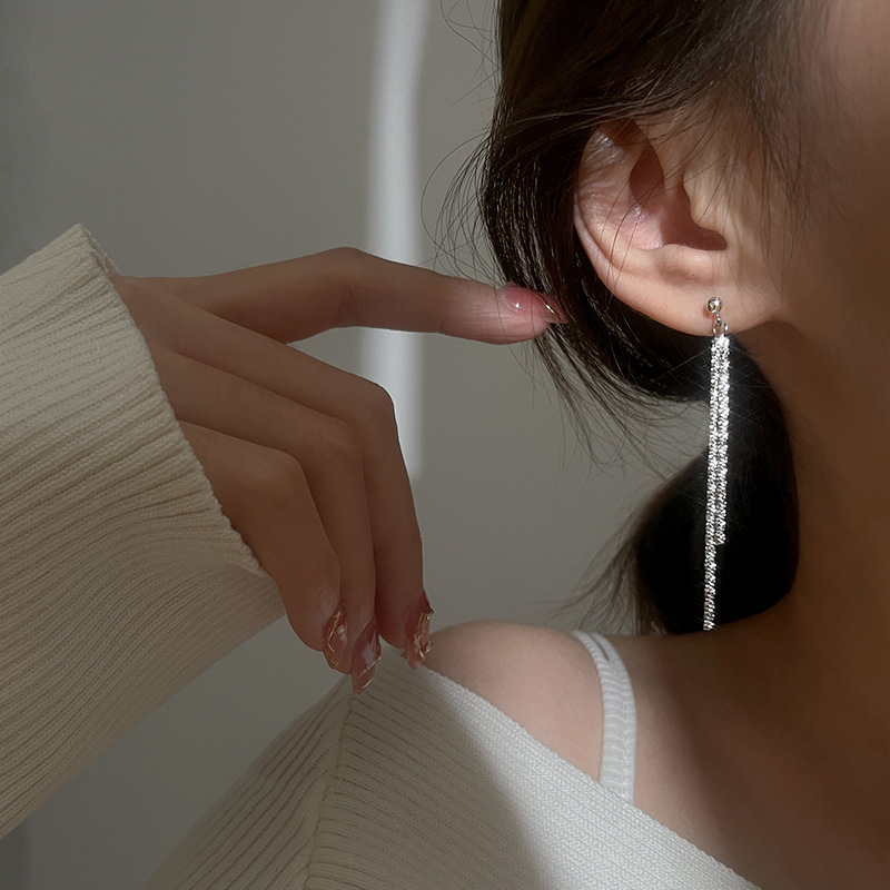 S925 Silver Light Luxury Minimalist Stud Earrings for Women main image 4