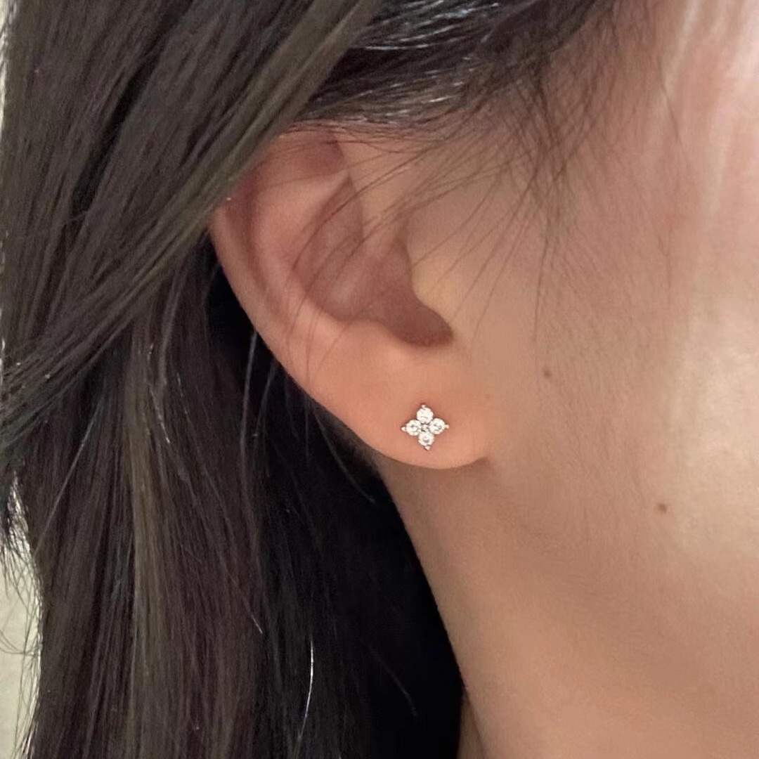 S925 Silver Lucky Four Leaf Clover Stud Earrings for Women main image 3