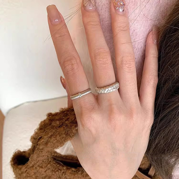 S925 Silver Vintage Chinese Light Luxury Brushed Minimalist Ring for Women main image 4