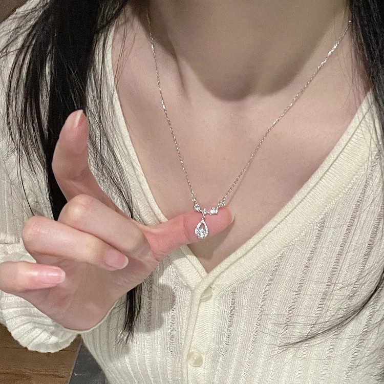 S925 Silver CZ Minimalist Collarbone Chain Cross Chain Party Necklace for Women product image 3