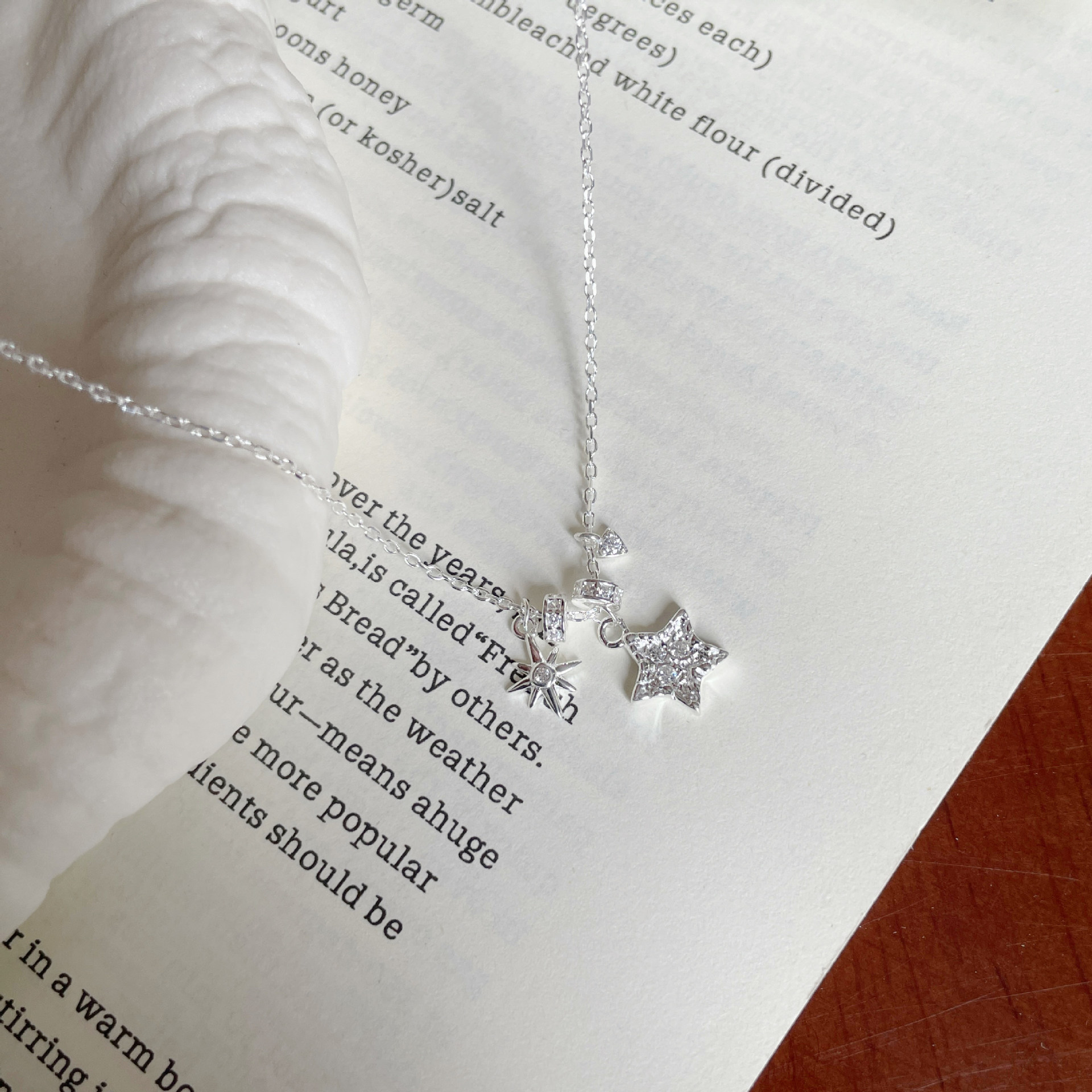 S925 Silver Heart CZ Minimalist Korean Style Collarbone Chain Necklace for Women product image 4