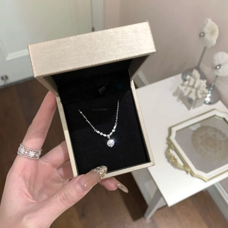 S999 Silver CZ Minimalist Collarbone Chain Cross Chain Necklace for Women main image 1