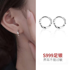 S999 Silver Minimalist Light Luxury Stud Earrings for Women main image 1