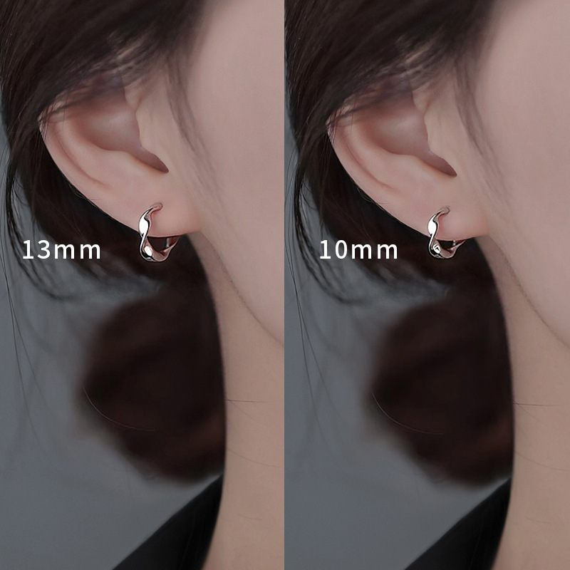 S999 Silver Minimalist Light Luxury Stud Earrings for Women main image 3