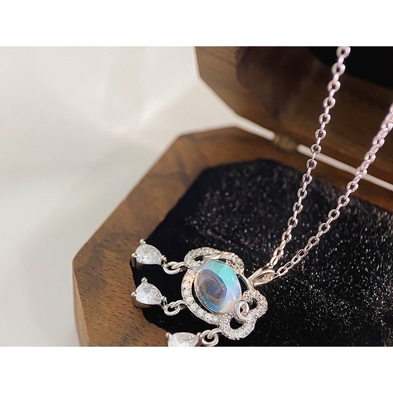 S999 Silver Peace Lock Pendant Necklace for Women clean product image 2