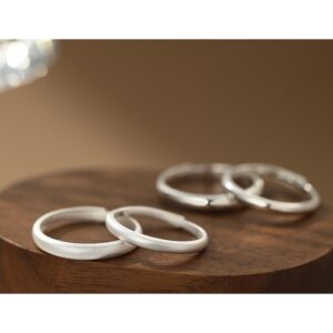 S999 Silver Plain Band Couple Ring Set for Women and Men clean product image 1