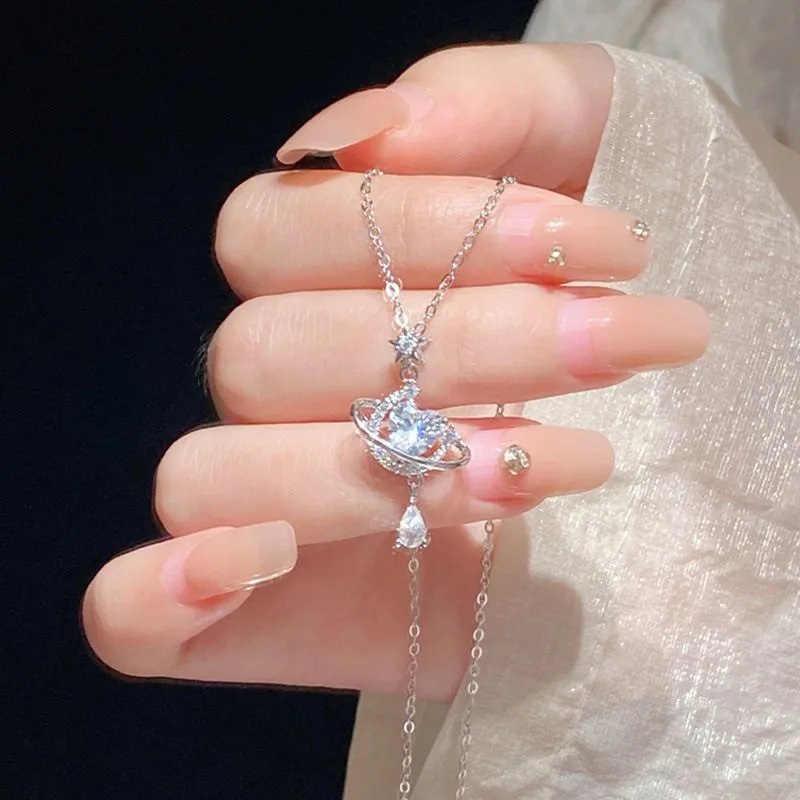 S999 Silver Star Light Luxury Collarbone Chain Necklace for Women main image 3