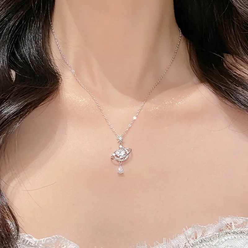 S999 Silver Star Light Luxury Collarbone Chain Necklace for Women main image 4