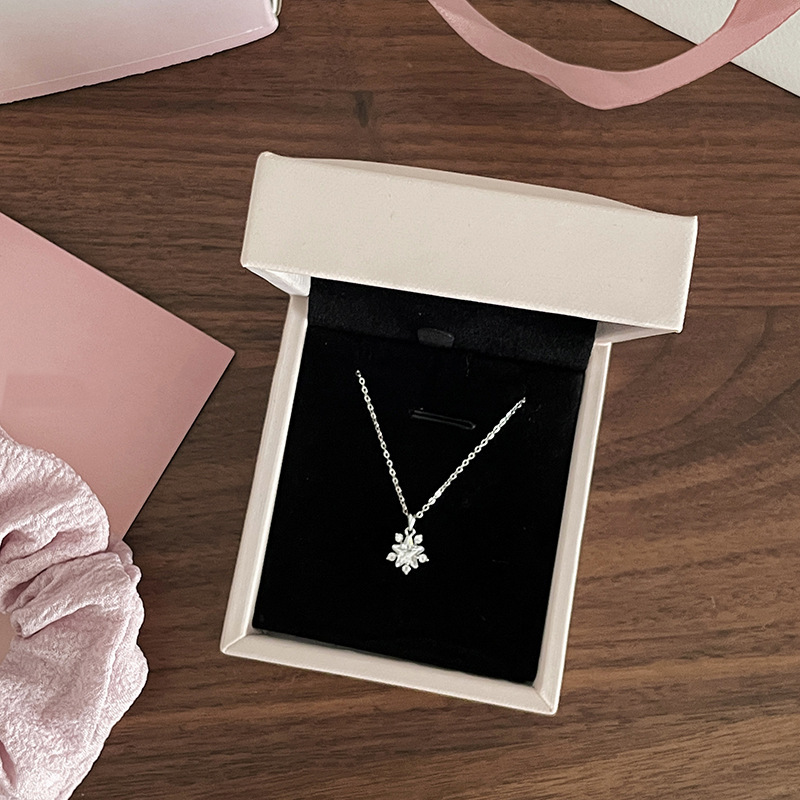 S999 Silver Star CZ Light Luxury Micro Pave Collarbone Chain Necklace for Women product image 2
